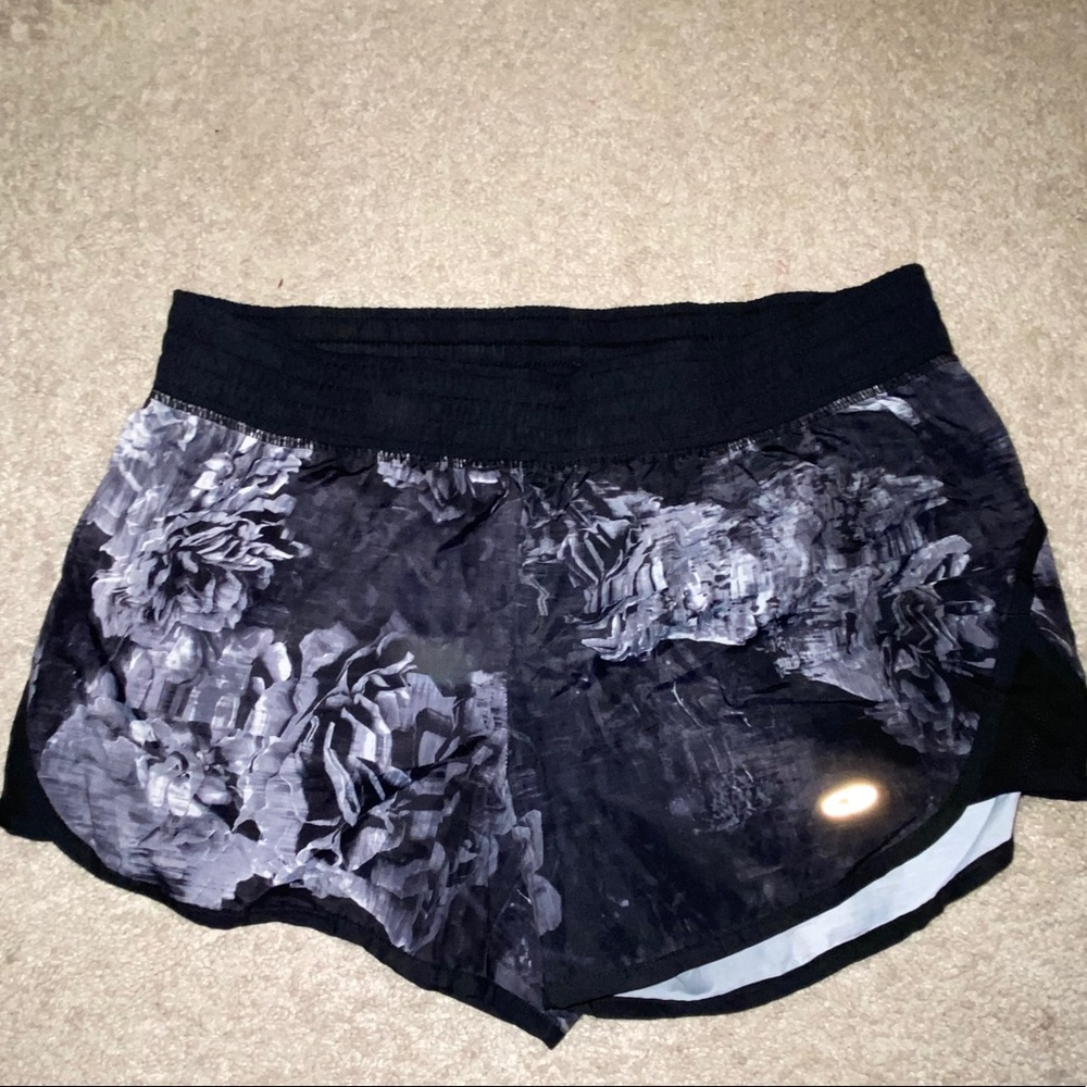 Athletic shorts